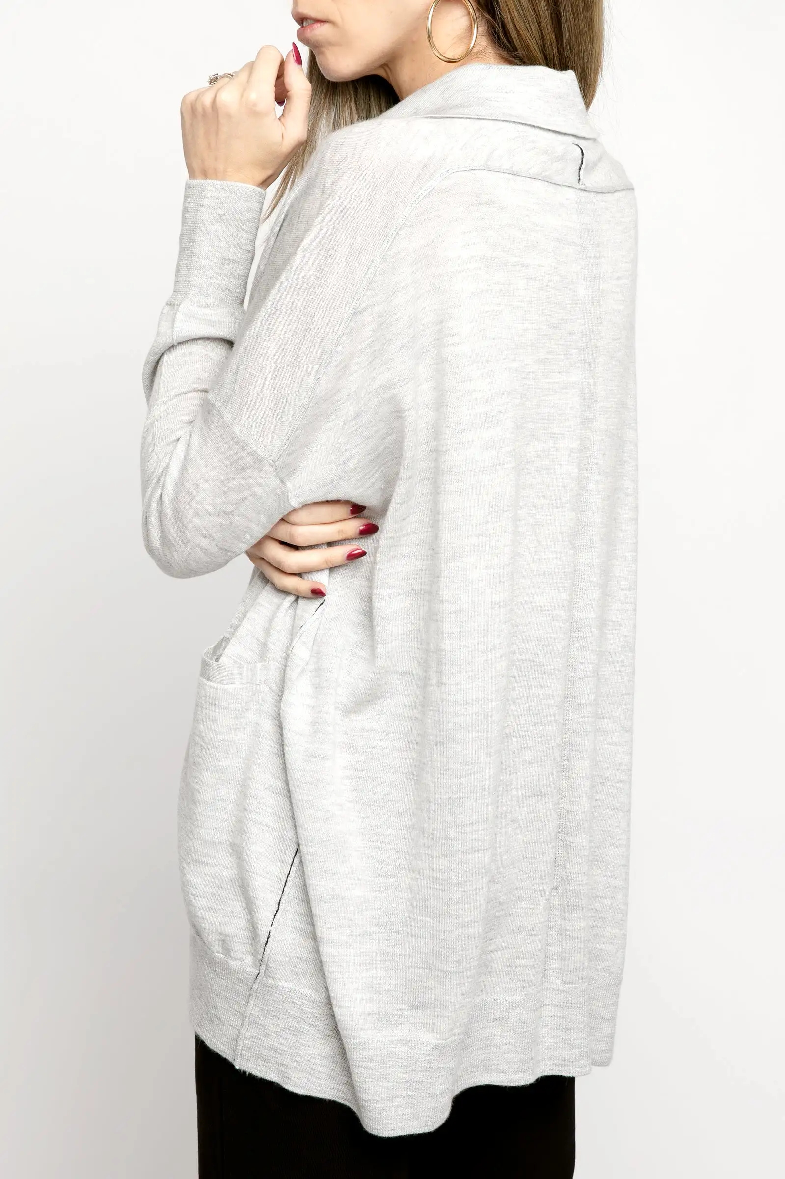 Collared Cardigan in Pale Heather Grey