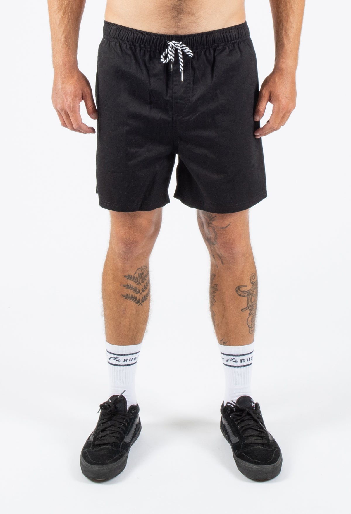 MENS COMEBACK 17 ELASTIC WALKSHORT - BLACK