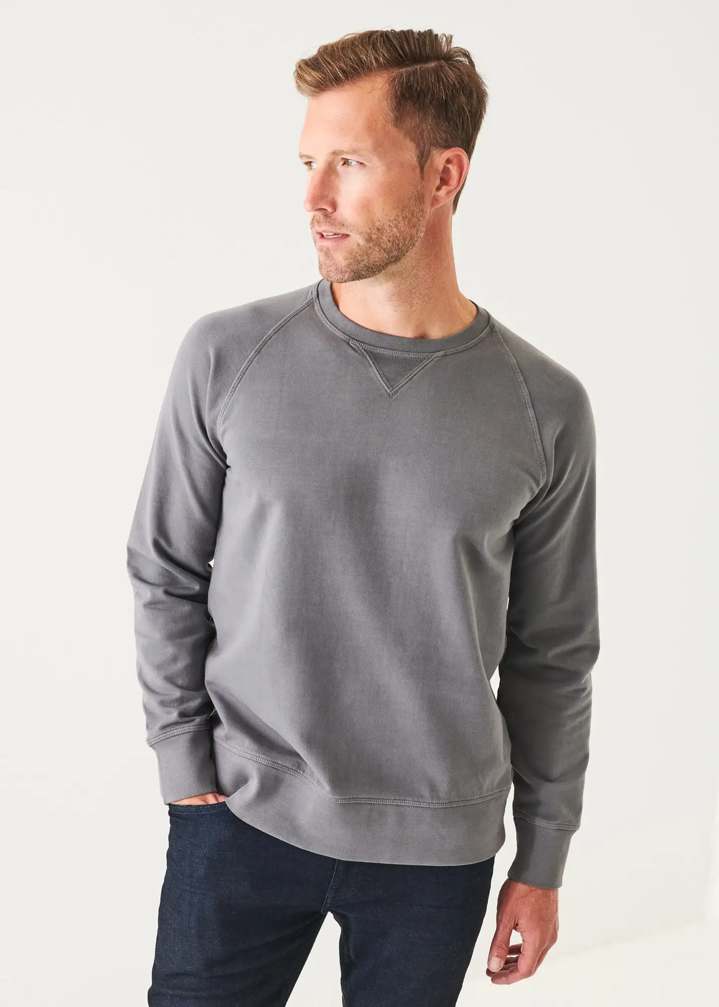 PIMA STRETCH FLEECE CREWNECK