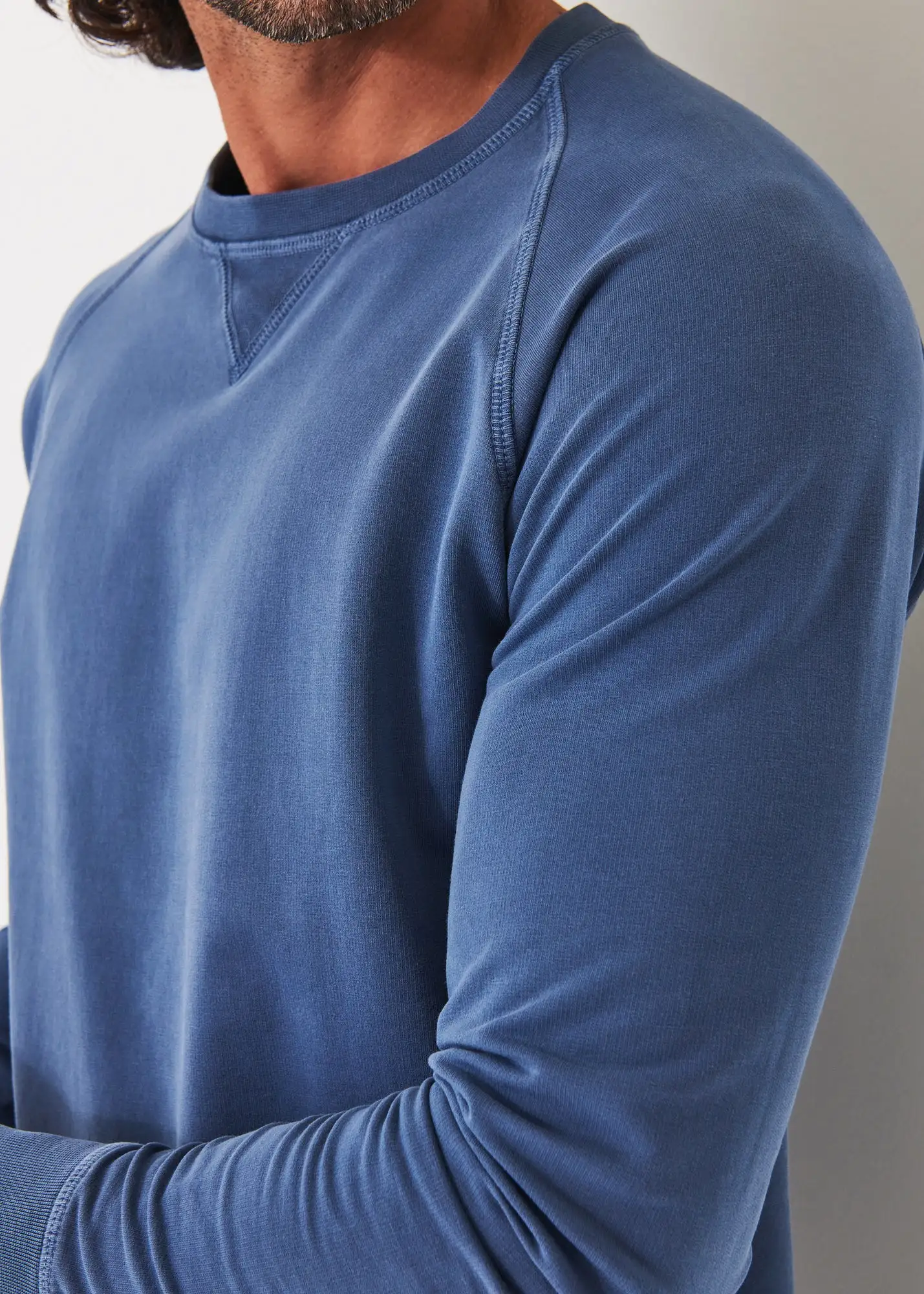 PIMA STRETCH FLEECE CREWNECK