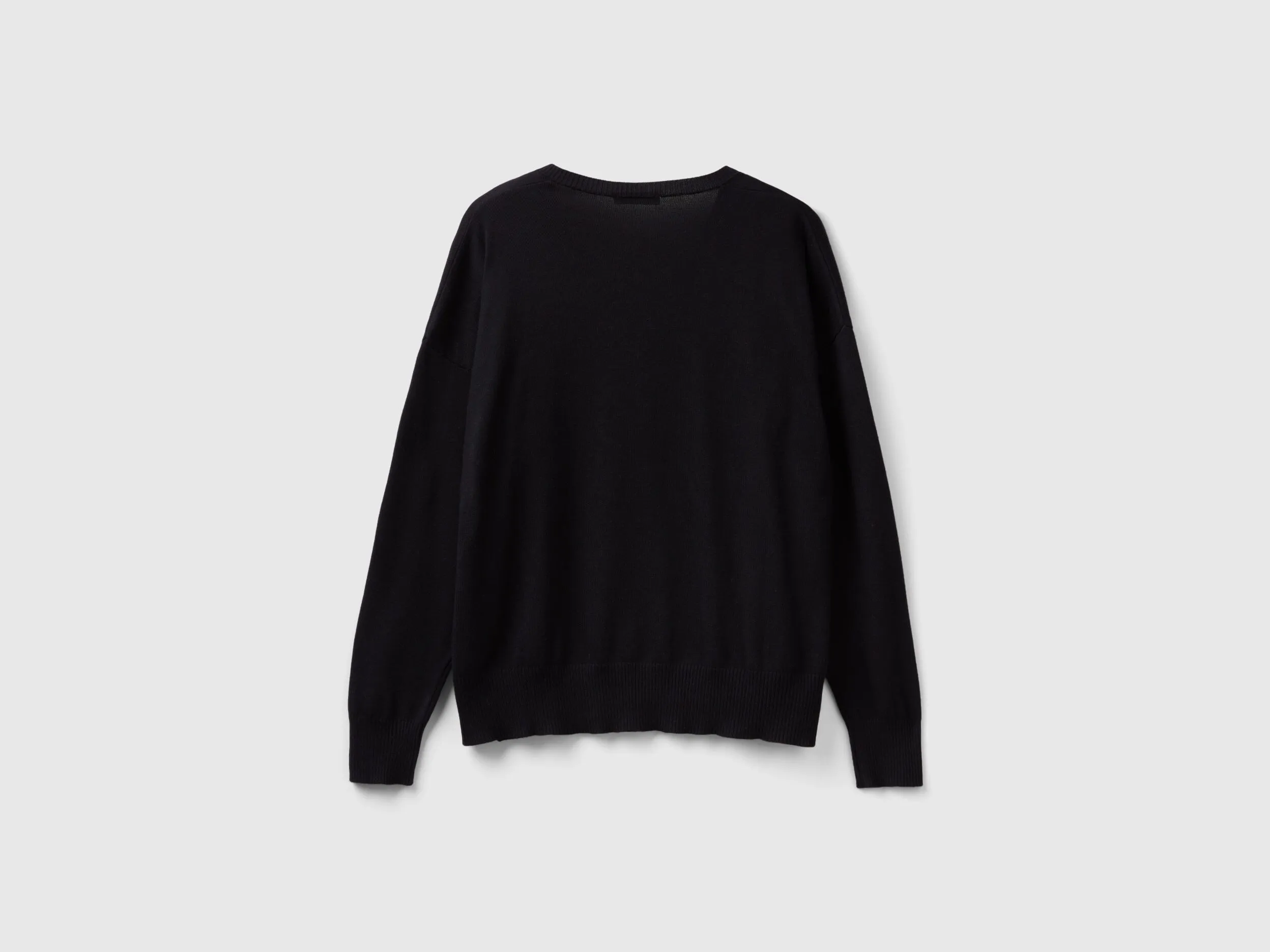 V-neck sweater in Modal® blend - Black | Benetton