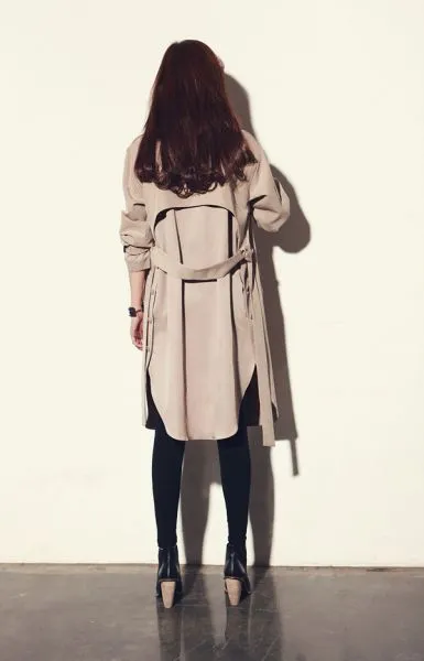 Women's Trench Coat with Trendy Belt